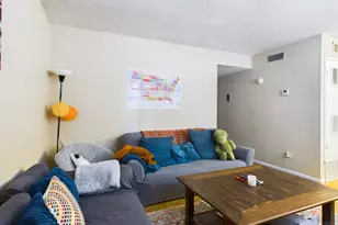 803 W 28th St, Austin, TX 78705 - Photo 2