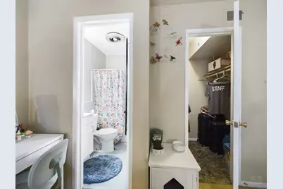 803 W 28th Street #105, Austin, TX 78705 - Photo 16