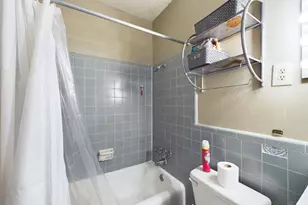 803 W 28th St, Austin, TX 78705 - Photo 32