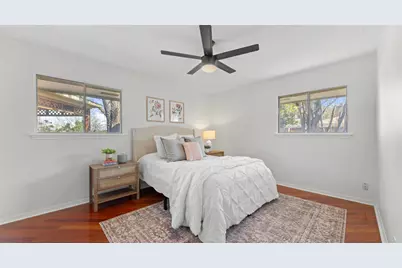 1704 Shelbourne Drive, Austin, TX 78752 - Photo 28