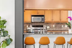 1704 Shelbourne Dr, Austin, TX 78752 - Photo 8