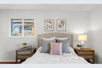 1704 Shelbourne Drive, Austin, TX 78752 - Photo 24