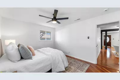 1704 Shelbourne Drive, Austin, TX 78752 - Photo 30