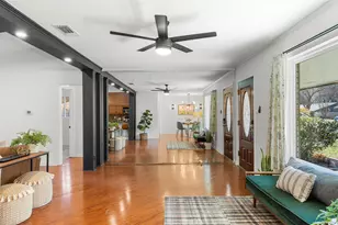 1704 Shelbourne Dr, Austin, TX 78752 - Photo 16