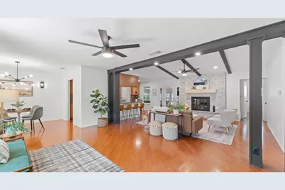 1704 Shelbourne Drive, Austin, TX 78752 - Photo 14