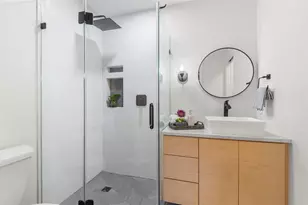 1704 Shelbourne Dr, Austin, TX 78752 - Photo 26