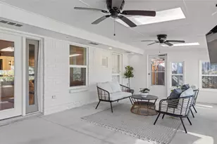1704 Shelbourne Dr, Austin, TX 78752 - Photo 34