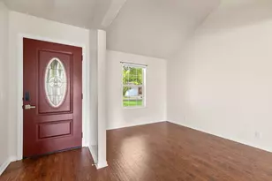 106 Wisteria Dr, Georgetown, TX 78626 - Photo 6