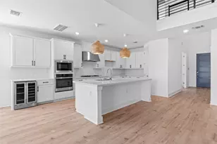 7909 Edmondson Bnd, Austin, TX 78744 - Photo 2