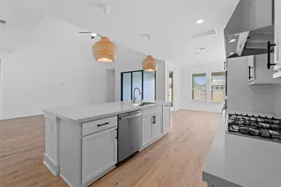 7909 Edmondson Bend, Austin, TX 78744 - Photo 14