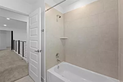 7909 Edmondson Bend, Austin, TX 78744 - Photo 32