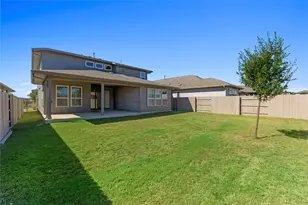 7909 Edmondson Bnd, Austin, TX 78744 - Photo 38