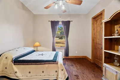 409 Venture Boulevard S, Point Venture, TX 78645 - Photo 24