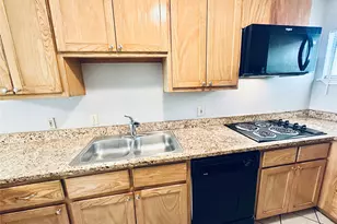 601 W 11th St, Austin, TX 78701 - Photo 8