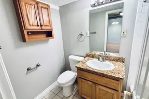 601 W 11th St, Austin, TX 78701 - Photo 22
