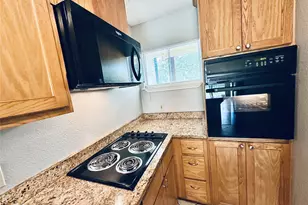 601 W 11th St, Austin, TX 78701 - Photo 10