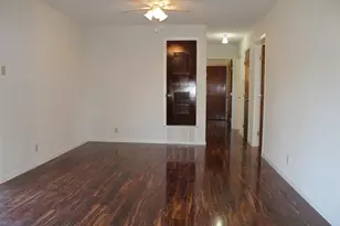 4708 York Hill Dr, Austin, TX 78723 - Photo 4