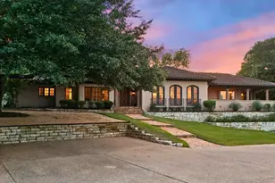 300 Bent Tree Ct, West Lake Hills, TX 78746 - Photo 2