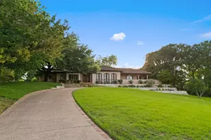 300 Bent Tree Ct, West Lake Hills, TX 78746 - Photo 32