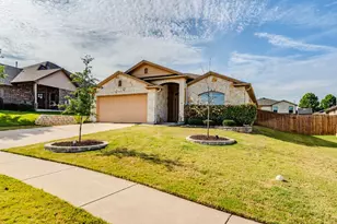 508 Alsatian Ln, Leander, TX 78641 - Photo 4