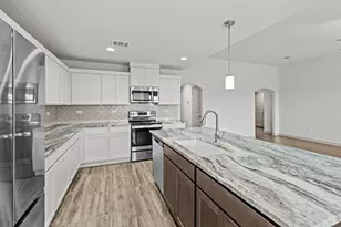 108 W Eli Chandler St, Blanco, TX 78606 - Photo 10