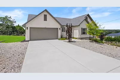 108 W Eli Chandler Street, Blanco, TX 78606 - Photo 2