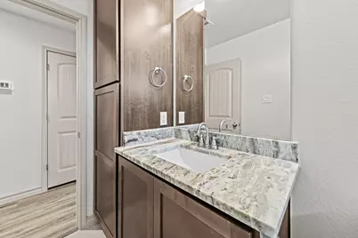 108 W Eli Chandler Street, Blanco, TX 78606 - Photo 26
