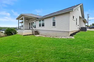 108 W Eli Chandler St, Blanco, TX 78606 - Photo 34