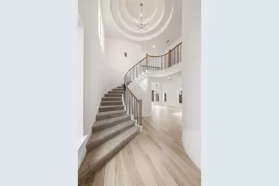 137 Emerald Grove Drive, Georgetown, TX 78633 - Photo 2