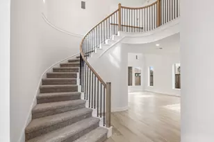 137 Emerald Grove Dr, Georgetown, TX 78633 - Photo 2