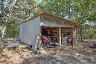 181 Lockwood Rd, Red Rock, TX 78662 - Photo 28