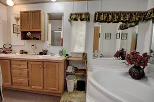 181 Lockwood Rd, Red Rock, TX 78662 - Photo 18