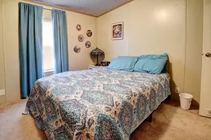 181 Lockwood Rd, Red Rock, TX 78662 - Photo 22