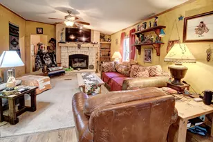 181 Lockwood Rd, Red Rock, TX 78662 - Photo 8