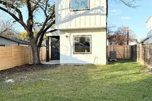 6809 Porter St, Austin, TX 78741 - Photo 12