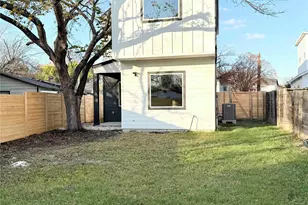 6809 Porter St, Austin, TX 78741 - Photo 12