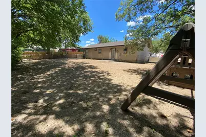 2105 Dixie Lane, Round Rock, TX 78664 - Photo 12