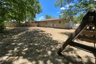 2105 Dixie Ln, Round Rock, TX 78664 - Photo 12