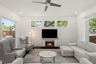 2806 W 44th St, Austin, TX 78731 - Photo 4