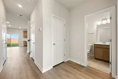 200 Willow Heights Drive, Hutto, TX 78634 - Photo 8