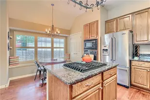 7902 Isaac Pryor Dr, Austin, TX 78749 - Photo 6