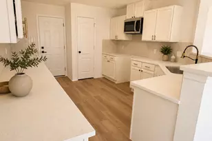 6640 Quinton Dr, Austin, TX 78747 - Photo 8