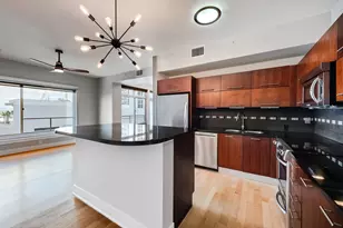 603 Davis St, Austin, TX 78701 - Photo 2