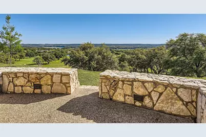 27209 Waterfall Hill Parkway, Spicewood, TX 78669 - Photo 18
