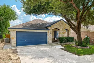1819 Melissa Oaks Ln, Austin, TX 78744 - Photo 2