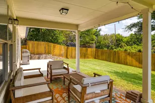 1819 Melissa Oaks Ln, Austin, TX 78744 - Photo 24