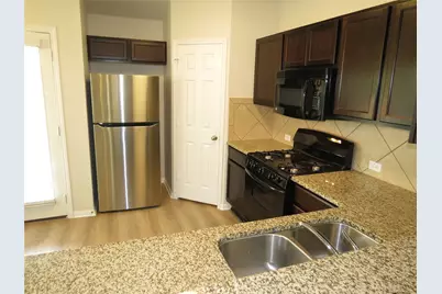 375 Musgrav, Kyle, TX 78640 - Photo 8