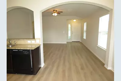 375 Musgrav, Kyle, TX 78640 - Photo 10
