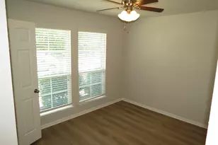 375 Musgrav, Kyle, TX 78640 - Photo 18
