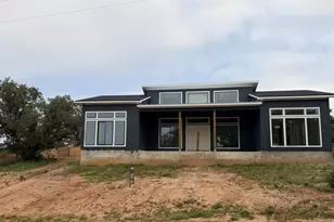 214 W Bluebriar Dr, Granite Shoals, TX 78654 - Photo 2